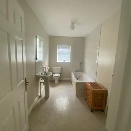 3 Bedroom Bungalow In Nyaraló Kiltimagh
