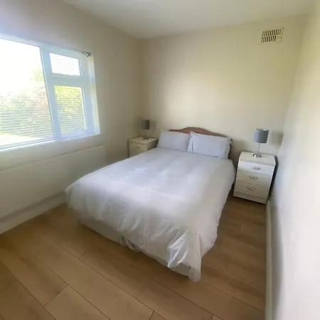 Feriehus 3 Bedroom Bungalow In *