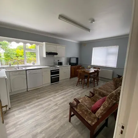 3 Bedroom Bungalow In Feriehus Kiltimagh